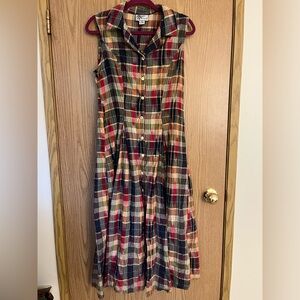 Vintage plaid sleeveless picnic dress
